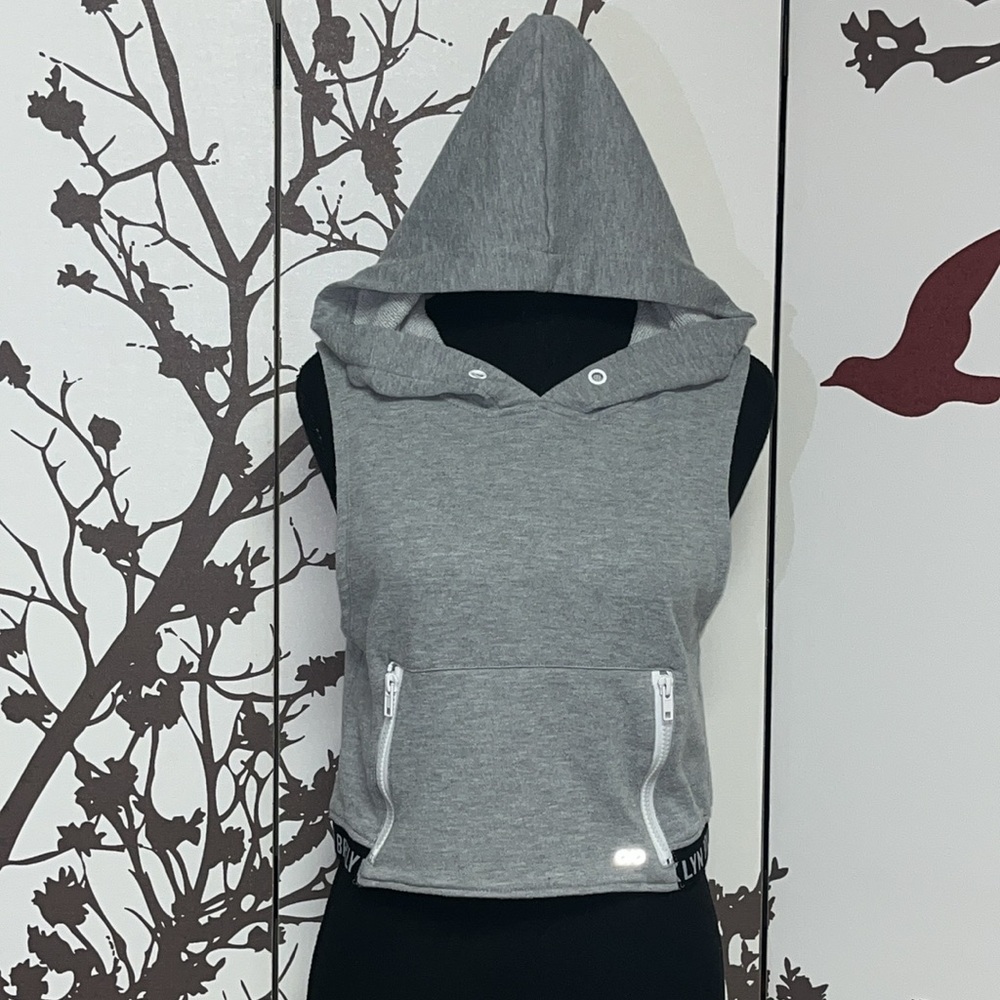 INFINITE PERFORMANCE BRKLYN S Grey Pullover Sleeveless Hooded w/Pocket NWOT $30